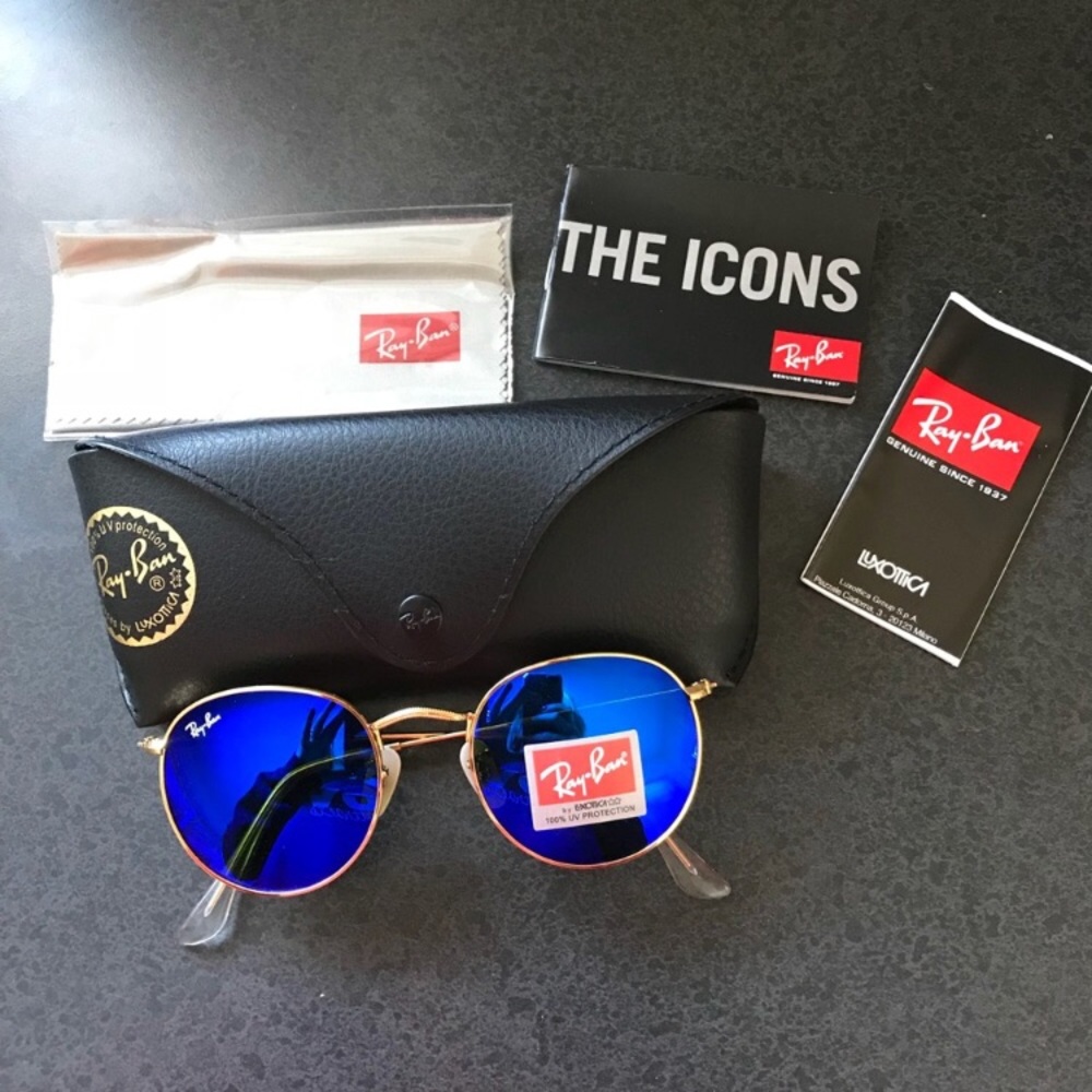 Authentic Blue Circle Raybans!!!